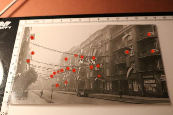 altes Foto - Bad Harzburg ? Herzburg ? Strassezug mit Fahnen, Wahlen 30er Jahre